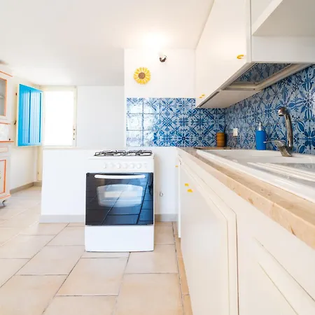 Apartment - Casetta Favonia Fronte Mare *